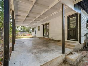 107 N Avenue P - Photo 22