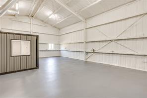 9210 County Road 1229 - Photo 16