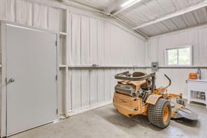 9210 County Road 1229 - Photo 32