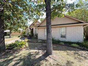 1328 Azalea Drive - Photo 3