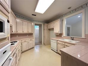1328 Azalea Drive - Photo 6