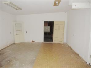413 S Avenue G - Photo 11