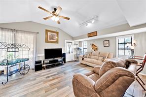 1013 Texas Street - Photo 26