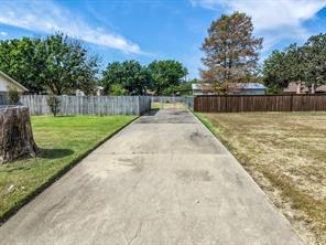 1013 Texas Street - Photo 6