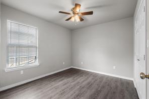 541 Foster - Photo 17