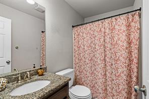 541 Foster - Photo 18