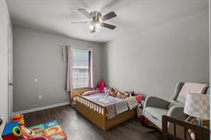 541 Foster - Photo 19