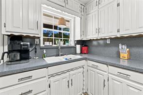102 Creek Drive - Photo 12