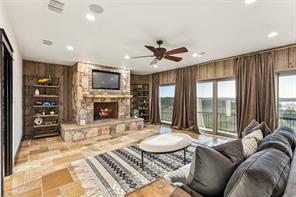 1091 Hill Country Court - Photo 16