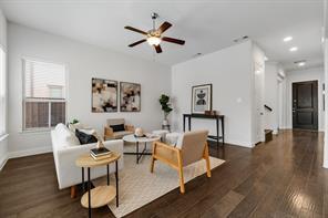 802 Davids Way - Photo 11