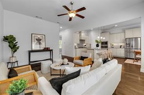 802 Davids Way - Photo 12