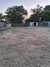 303 E Treadwell - Photo 8