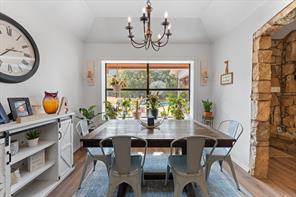 312 Trailwood Drive - Photo 17