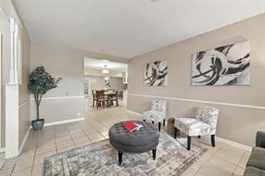 1111 Elmwood Street - Photo 2