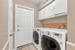 1111 Elmwood Street - Photo 31