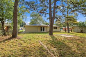 1111 Elmwood Street - Photo 34