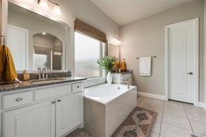 718 Waterbrook Parkway - Photo 16
