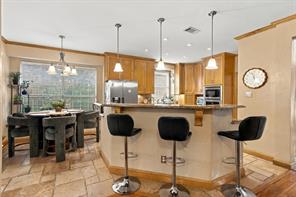 816 Rolling Meadows Court - Photo 13