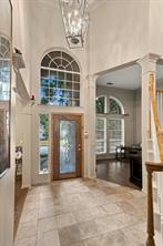 816 Rolling Meadows Court - Photo 3