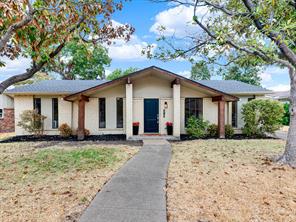 914 Prestwick Lane