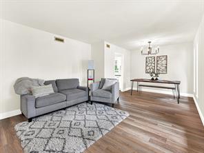914 Prestwick Lane - Photo 4
