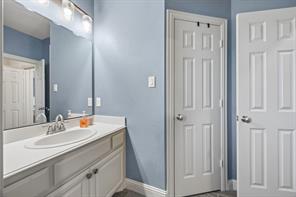 1401 Luckenbach Drive - Photo 31