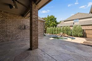 1401 Luckenbach Drive - Photo 35