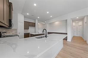 2452 Acacia Road - Photo 7