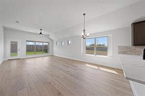 2452 Acacia Road - Photo 9