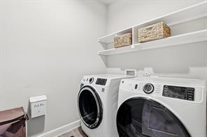 15545 Canford Terrace - Photo 22