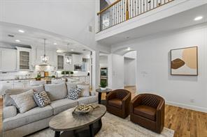 605 Royal Glen Drive - Photo 13