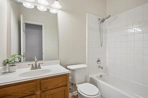 10610 Stone Falls Lane - Photo 16