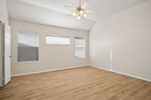 10610 Stone Falls Lane - Photo 9