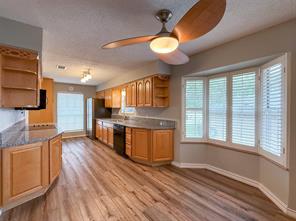 1605 Brighton Drive - Photo 10