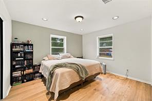 403 S Hamilton - Photo 12