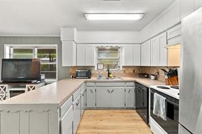 403 S Hamilton - Photo 5