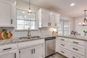 615 Rosewood Place - Photo 12