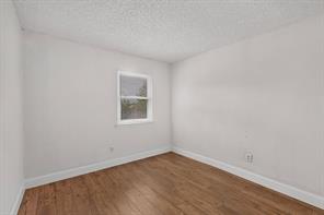 11820 Amberly Lane - Photo 34