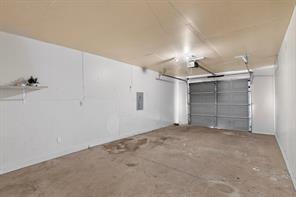 11820 Amberly Lane - Photo 39