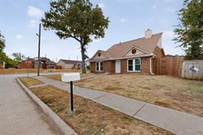 11820 Amberly Lane - Photo 6