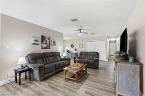101 Falcon Lane - Photo 3