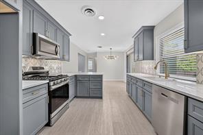 1607 Nantucket Drive - Photo 16