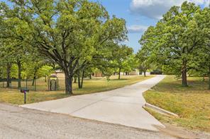 1570 Karen Drive - Photo 34