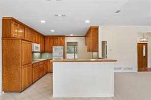 1570 Karen Drive - Photo 9