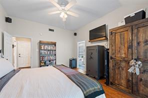 1618 Hyde Park Boulevard - Photo 23