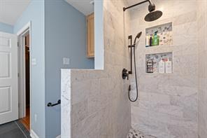 1618 Hyde Park Boulevard - Photo 25