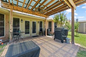 1618 Hyde Park Boulevard - Photo 30