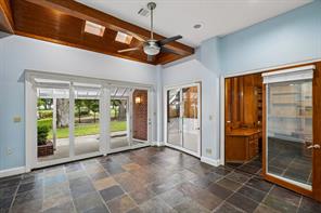 32 Victoria Drive - Photo 16