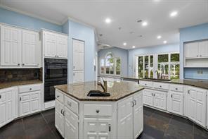 32 Victoria Drive - Photo 9