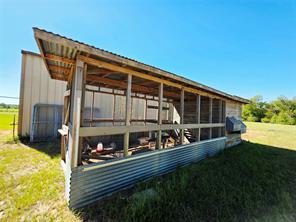 1426 Farm Road 2560 - Photo 27
